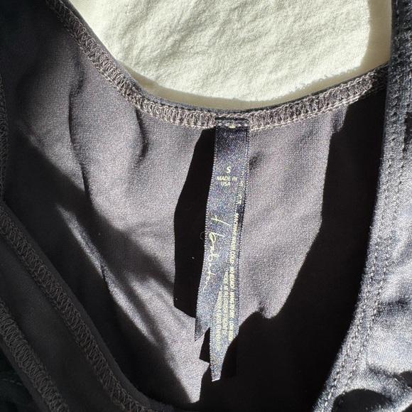 Floral Aritzia Babaton tank - Picture 2 of 3